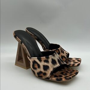 2337- Leopard Print Block Heel Vegan Mules Size 7